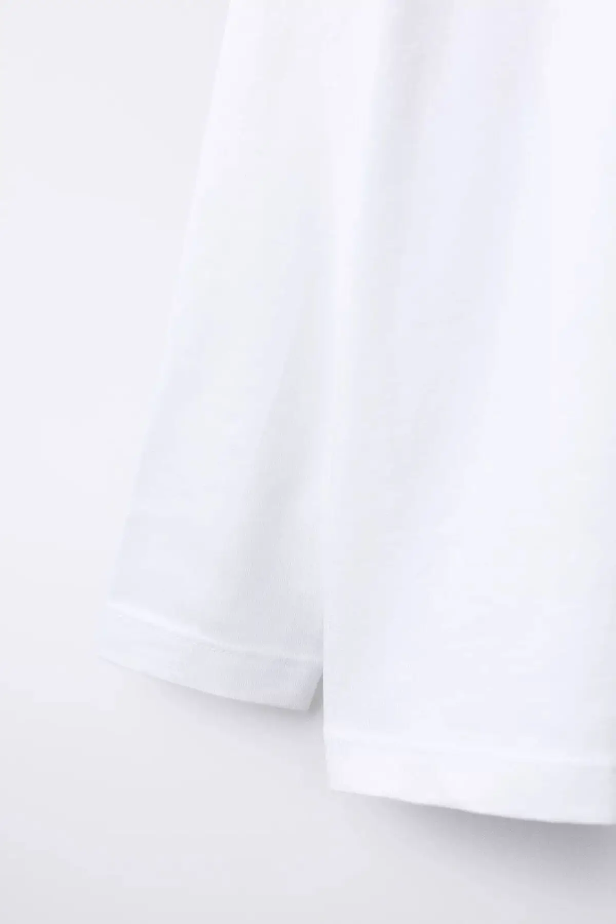 DÜZ BEYAZ PAMUKLU BASIC