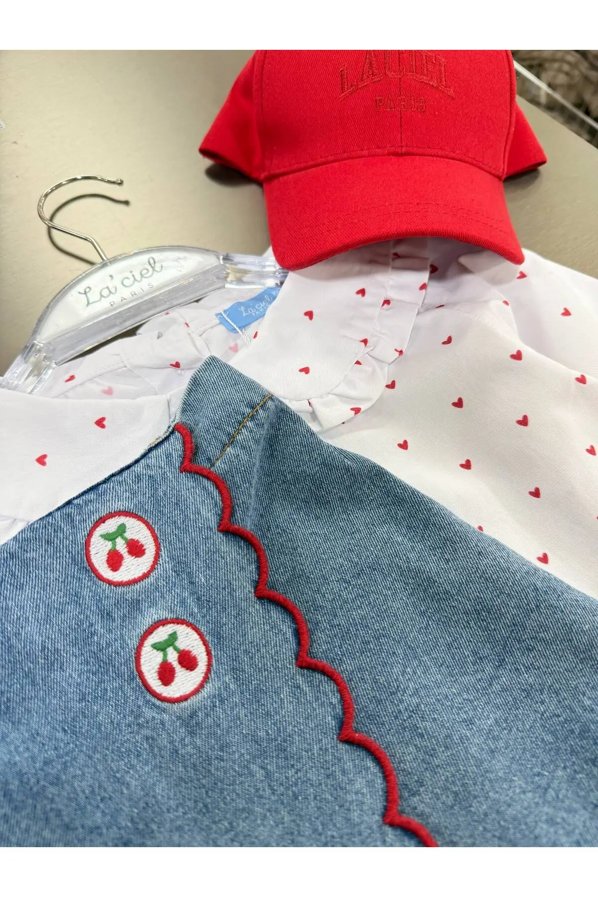 Kız Çocuk Kalp Desenli Gömlek ve Denim Şort Etek Alt Üst Takım